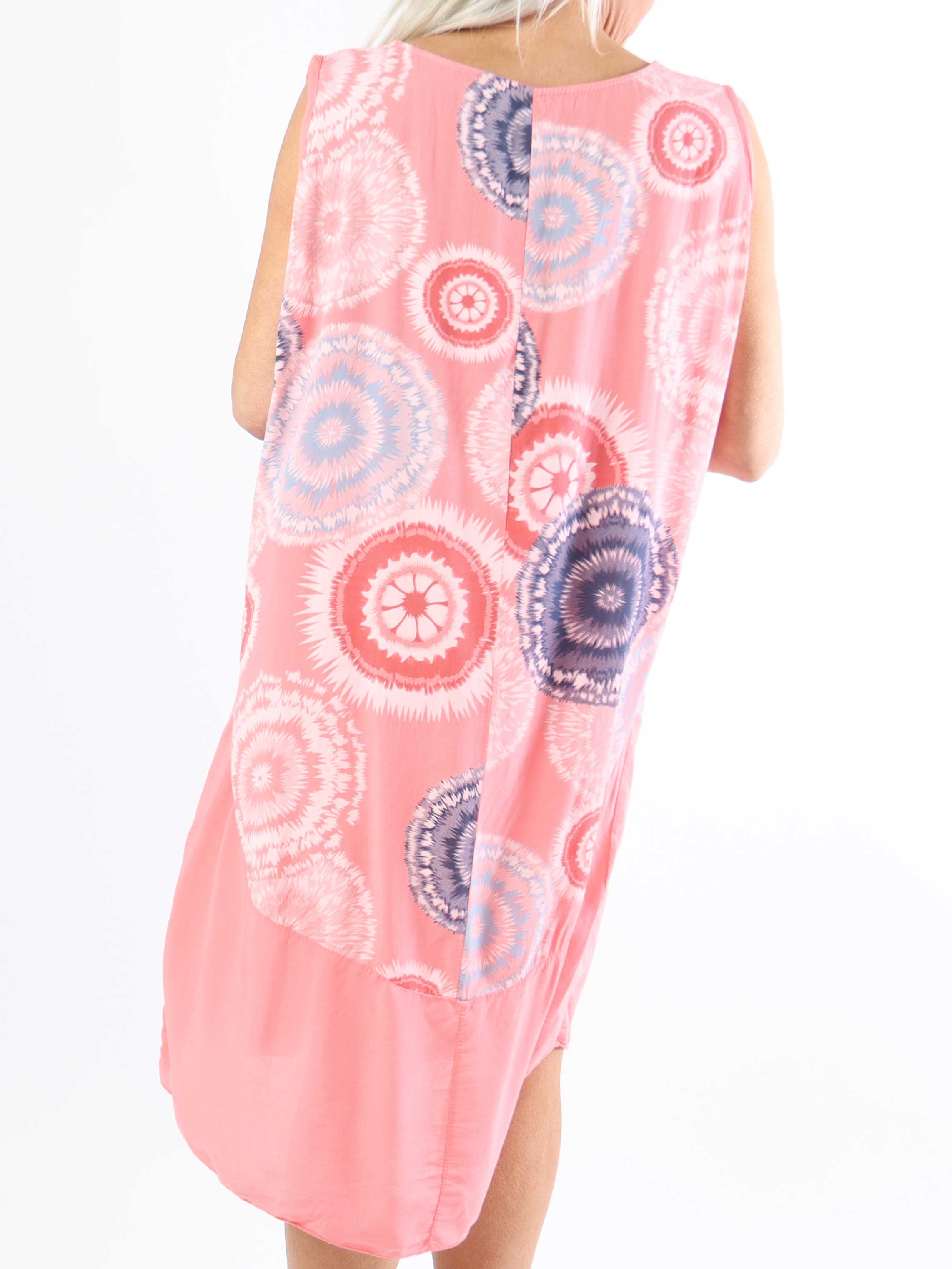 Valerie - Plus size-klänning i lätt viskostyg med breda axelband